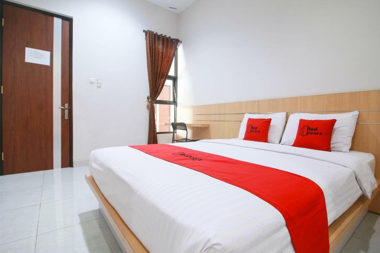 Reddoorz Syariah Near Universitas Jenderal Soedirman Purwokerto Eksteriør bilde